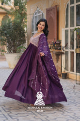 π§£ Wedding-Ready Star Georgette Gown Set with Dupatta - Special Designer Gown
